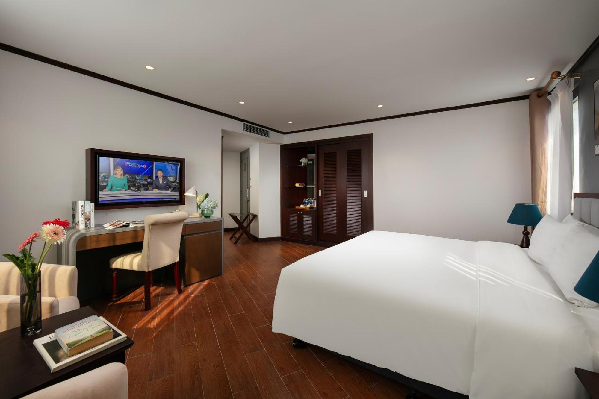 May De Ville Corner Hotel ฮานอย ภายนอก รูปภาพ